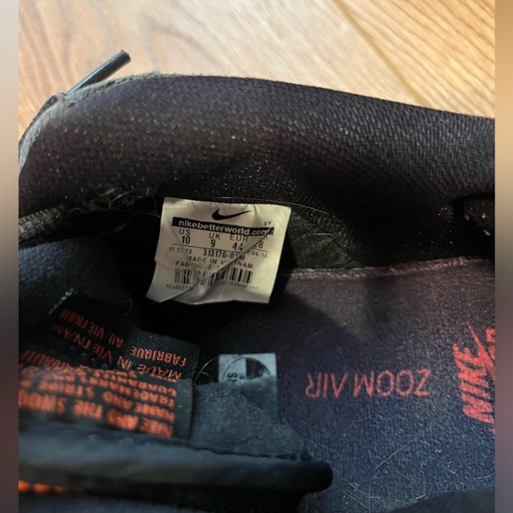 Nike SB dunks - giraffe print. Size 10. - Picture 5 of 5